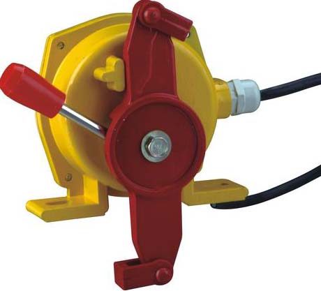 重慶帶式輸送機(jī)拉繩開關(guān).jpg